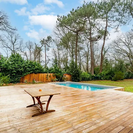 Holiday home Le Bois De La Hutte - Piscine Privee *